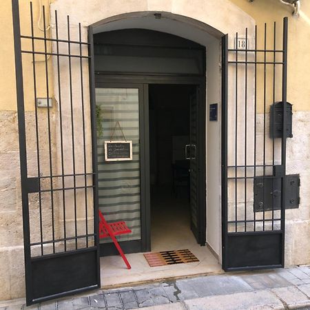 Guendalina Sweet Home - La Casetta Di Guendalina Trani Ngoại thất bức ảnh